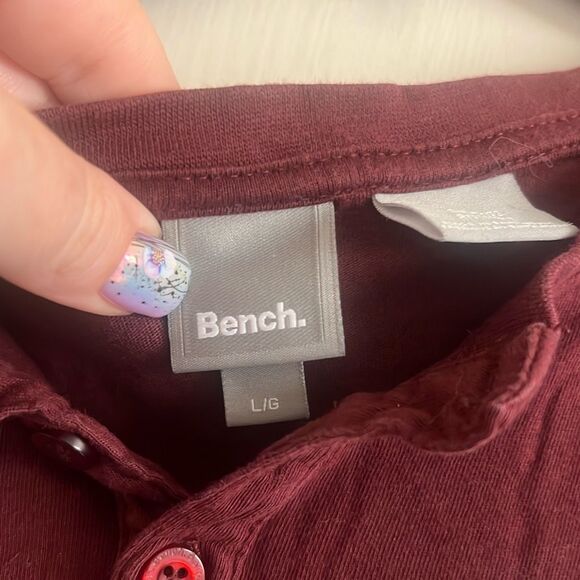 ✨Bench Maroon Button Down Short Sleeve Sz Large Tee✨ - Picture 4 of 6